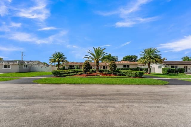 4812 Van Buren St, Hollywood FL 33021 - Hollywood, FL - Photo 3