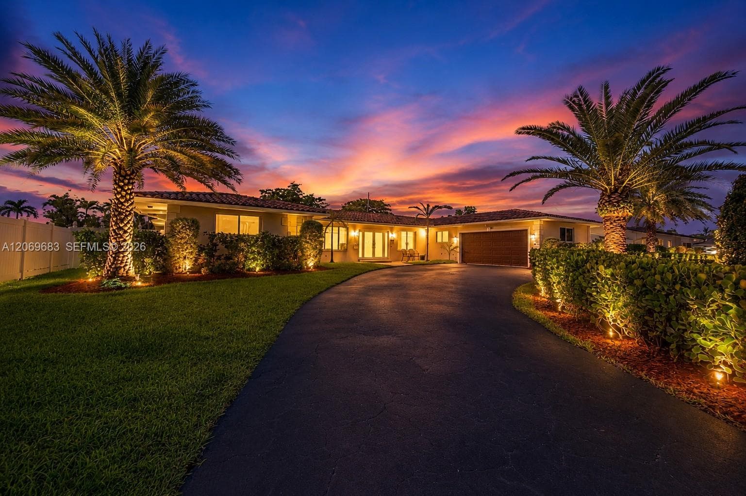 4812 Van Buren St, Hollywood FL 33021 - Hollywood, FL - Photo 1