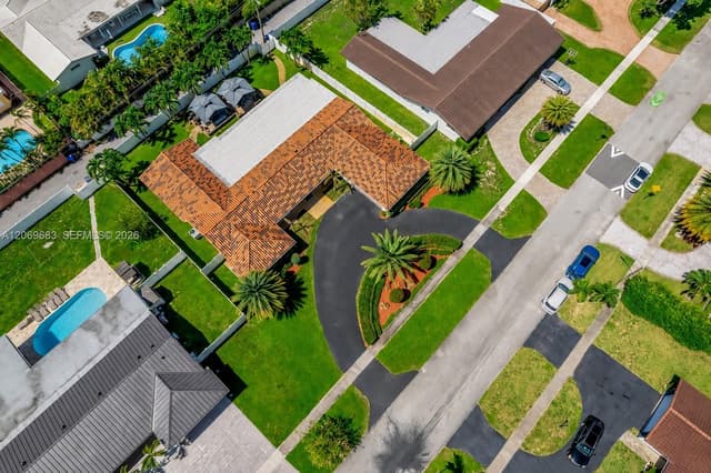 4812 Van Buren St, Hollywood FL 33021 - Hollywood, FL - Photo 5