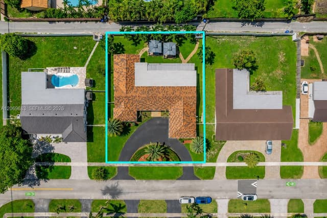 4812 Van Buren St, Hollywood FL 33021 - Hollywood, FL - Photo 4