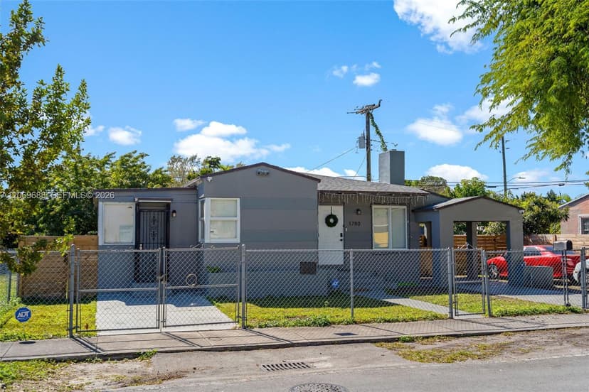 1780 NW 49th St, Miami FL 33142