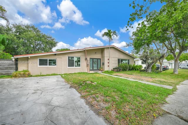 9359 Dominican Dr, Cutler Bay FL 33189 - Cutler Bay, FL - Photo 2
