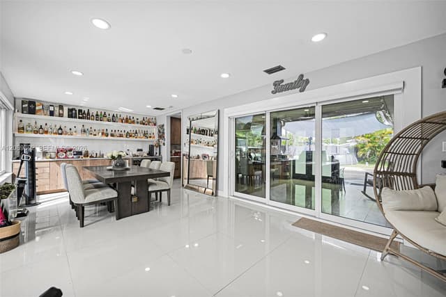 9359 Dominican Dr, Cutler Bay FL 33189 - Cutler Bay, FL - Photo 4