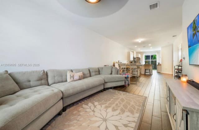 1443 SE 26th Ave, Homestead FL 33035 - Homestead, FL - Photo 3