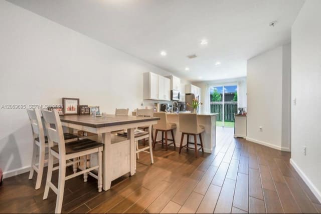 1443 SE 26th Ave, Homestead FL 33035 - Homestead, FL - Photo 4