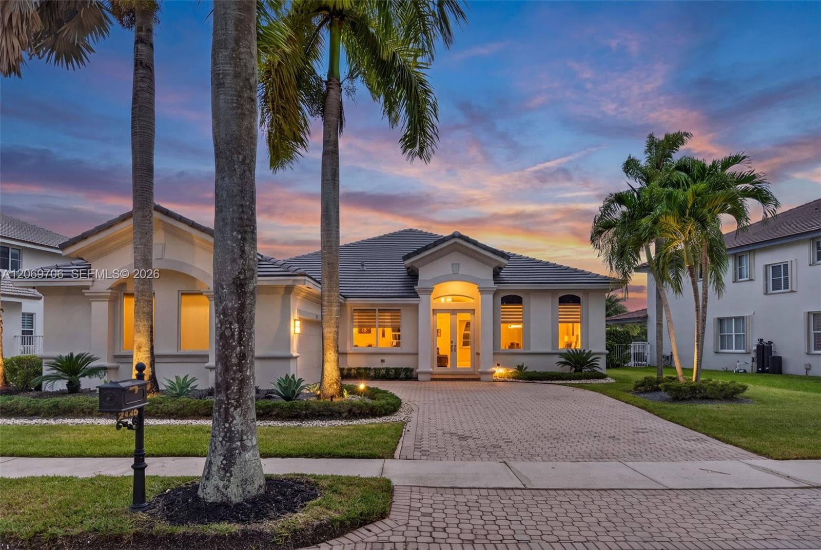 2126 Quail Roost Dr, Weston FL 33327