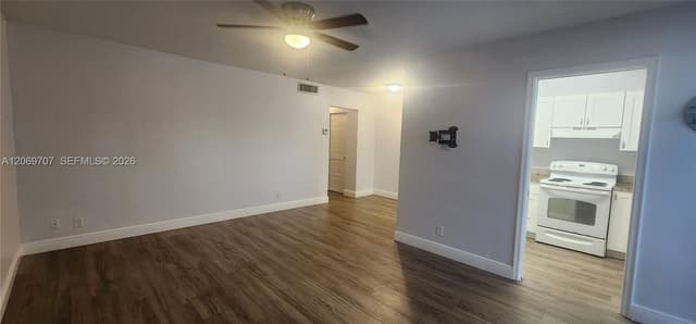 1555 N 12th Ct # 8B, Hollywood FL 33019 - Hollywood, FL - Photo 5