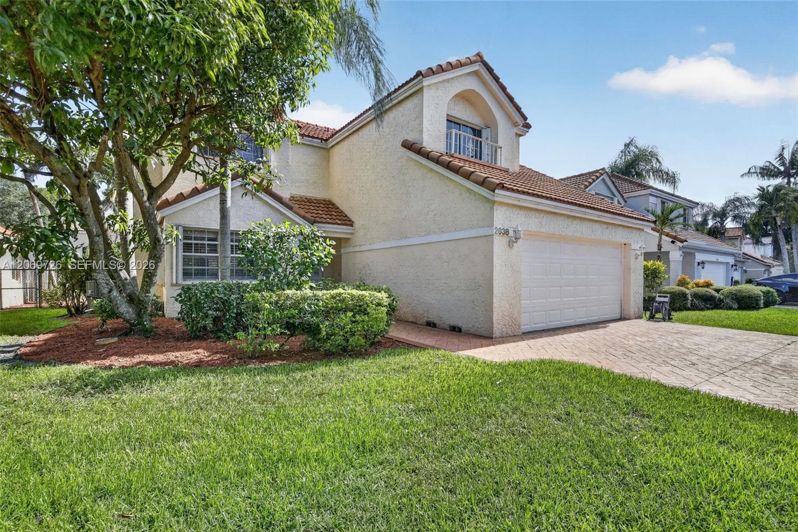 2638 Oak Park Cir, Davie FL 33328 - Davie, FL - Photo 1