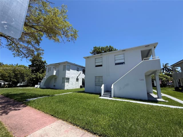 1794 Normandy Dr, Miami Beach FL 33141 - Miami Beach, FL - Photo 2