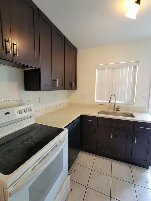 1425 Arthur St # 101A, Hollywood FL 33020 - Hollywood, FL - Photo 3