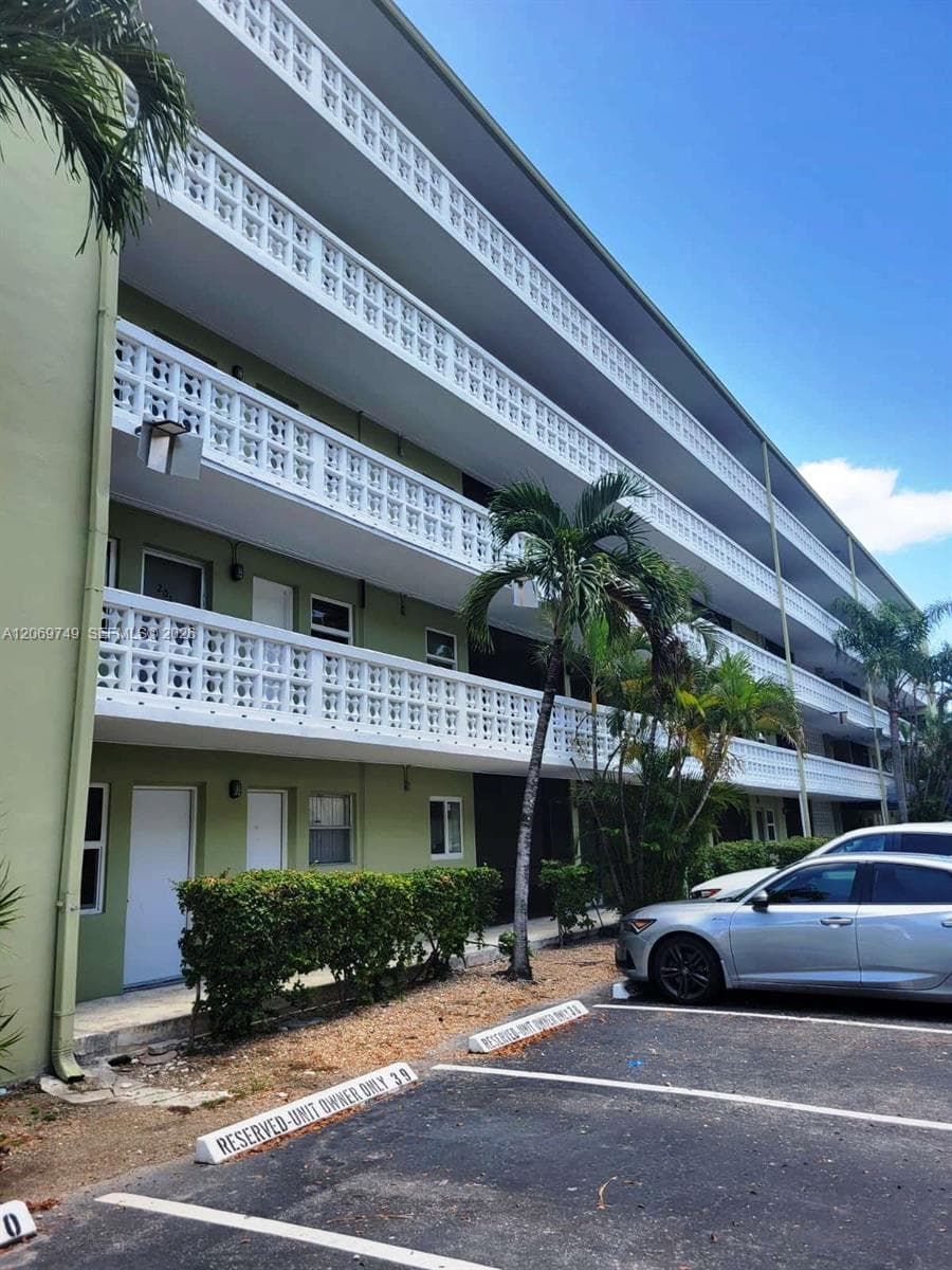 1425 Arthur St # 101A, Hollywood FL 33020 - Hollywood, FL - Photo 1