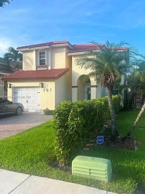 387 NW 107th Ave, Pembroke Pines FL 33026 - Pembroke Pines, FL - Photo 2