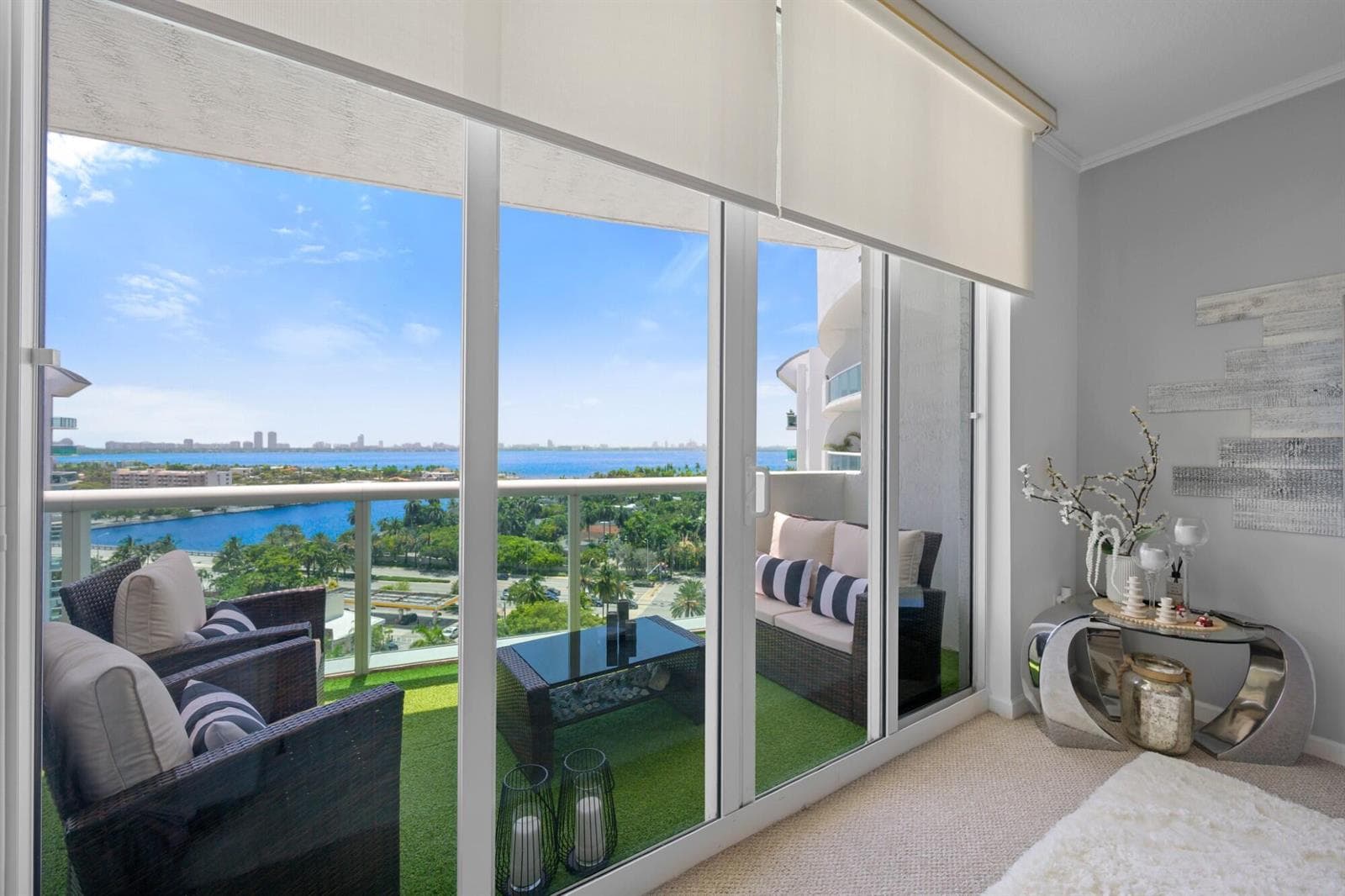7900 HARBOR ISLAND Drive # 1517, North Bay Village FL 33141