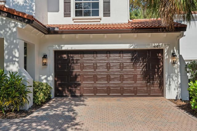 445 Pumpkin Drive, Palm Beach Gardens FL 33410 - Palm Beach Gardens, FL - Photo 3