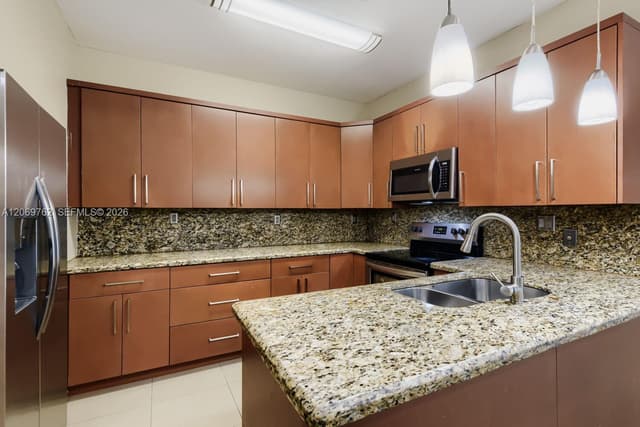 7663 N Southwood, Davie FL 33328 - Davie, FL - Photo 7