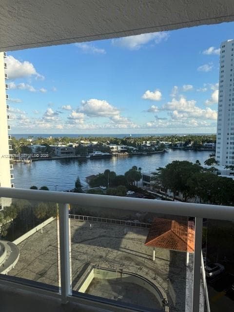 20505 E Country Club Dr # 1036, Aventura FL 33180 - Aventura, FL - Photo 2