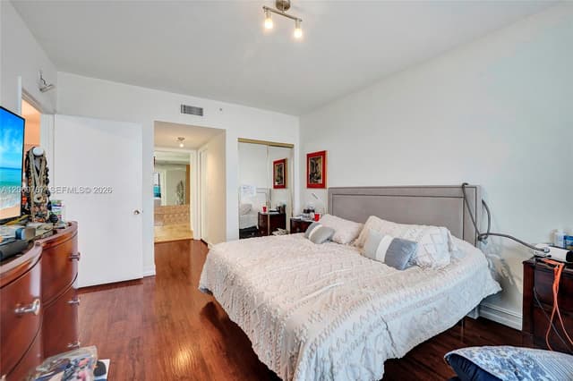 9595 N Collins Ave., Surfside FL 33154 - Surfside, FL - Photo 6