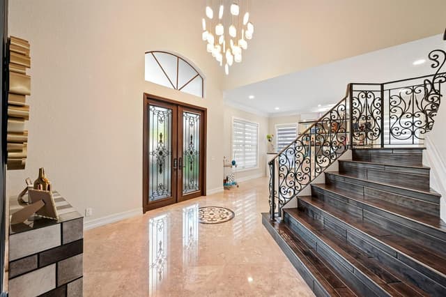 1664 VICTORIA POINTE Lane, Weston FL 33327 - Weston, FL - Photo 7