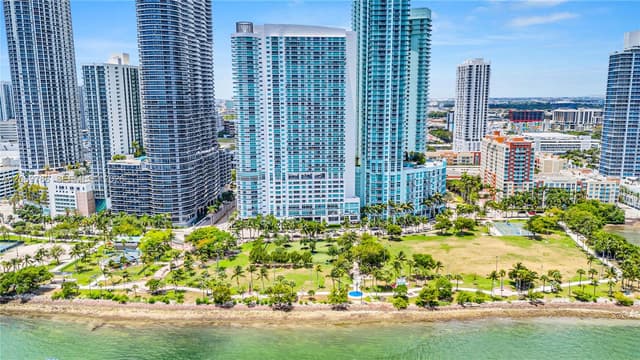 1800 N Bayshore Dr # 809, Miami FL 33132 - Miami, FL - Photo 3