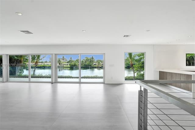 19231 NE 22nd Ave, Miami FL 33180 - Miami, FL - Photo 5