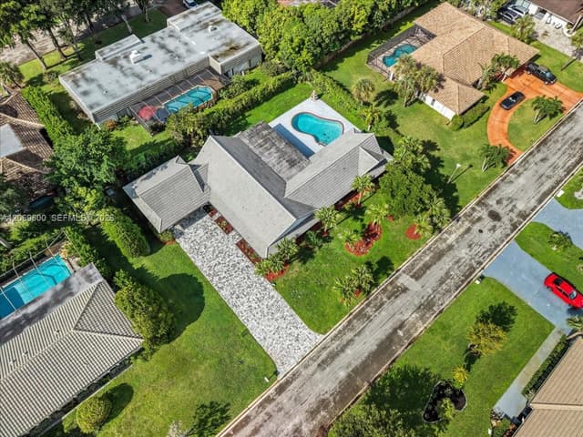 9220 NW 15th St, Coral Springs FL 33071 - Coral Springs, FL - Photo 6