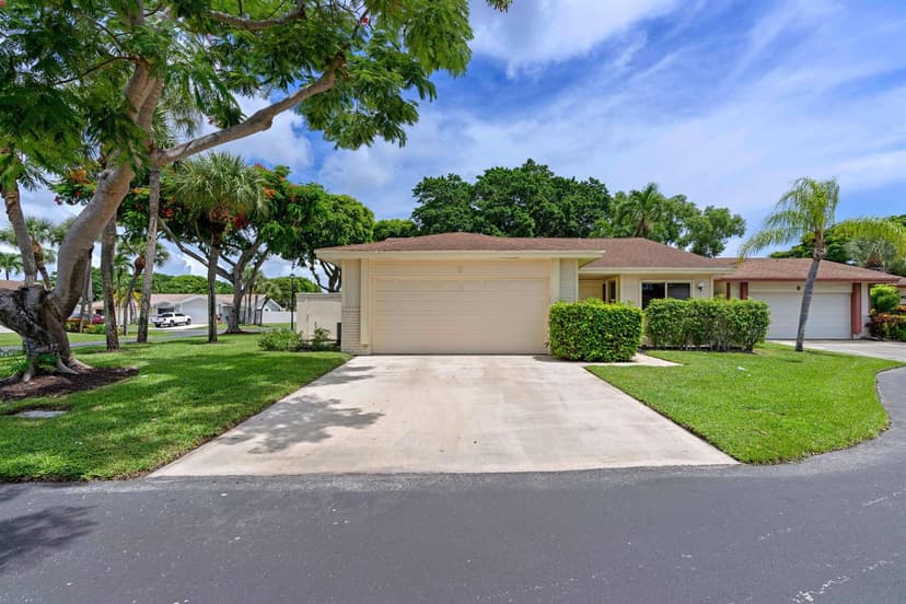 9 Danby Place, Boynton Beach FL 33426