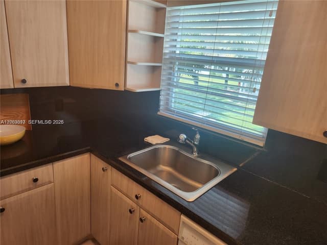 524 Tilford X # 524, Deerfield Beach FL 33442 - Deerfield Beach, FL - Photo 7