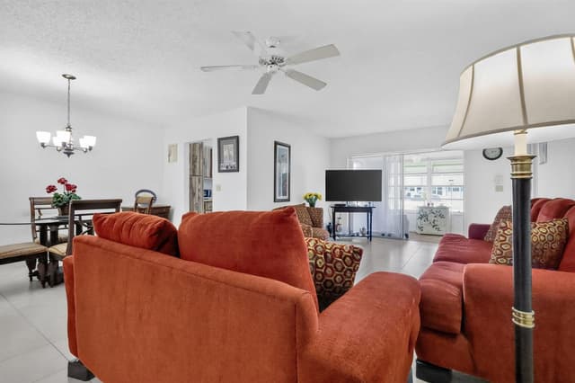 5181 LAKEFRONT Boulevard # B, Delray Beach FL 33484 - Delray Beach, FL - Photo 5