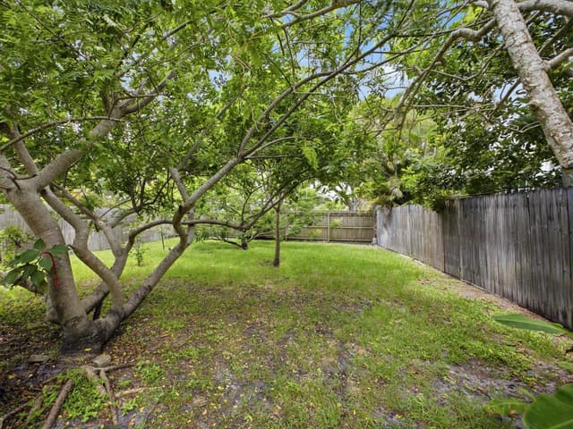 5088 NW 5TH Street, Delray Beach FL 33445 - Delray Beach, FL - Photo 4