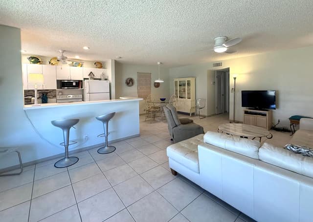 200 Bayview Avenue # B, Boynton Beach FL 33435 - Boynton Beach, FL - Photo 5
