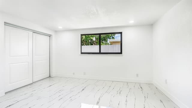 118 NEWTON Road, West Park FL 33023 - West Park, FL - Photo 7