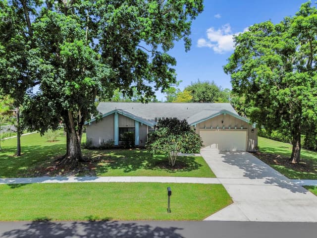 12373 Sawgrass Court, Wellington FL 33414 - Wellington, FL - Photo 5