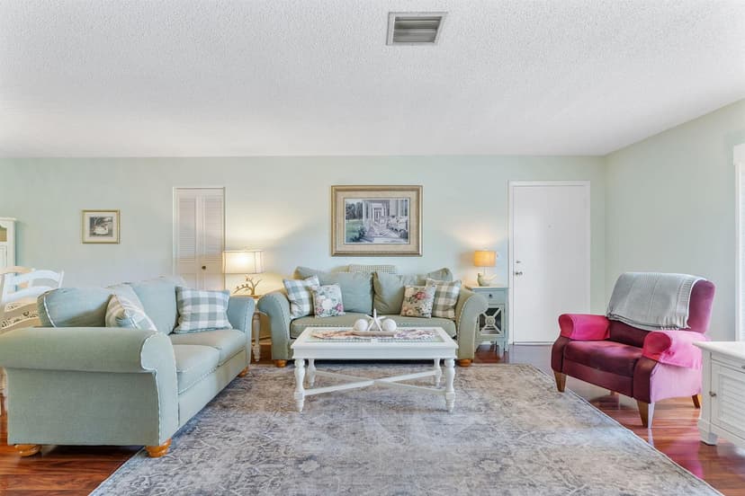2015 S SEACREST Boulevard # C, Boynton Beach FL 33435