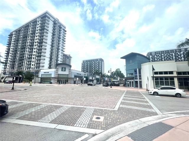 5252 NW 85th Ave # 1608, Doral FL 33166 - Doral, FL - Photo 3