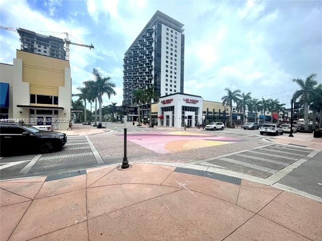 5252 NW 85th Ave # 1608, Doral FL 33166 - Doral, FL - Photo 5