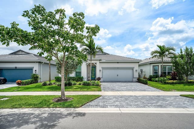 349 Geillis Path, Delray Beach FL 33445 - Delray Beach, FL - Photo 3