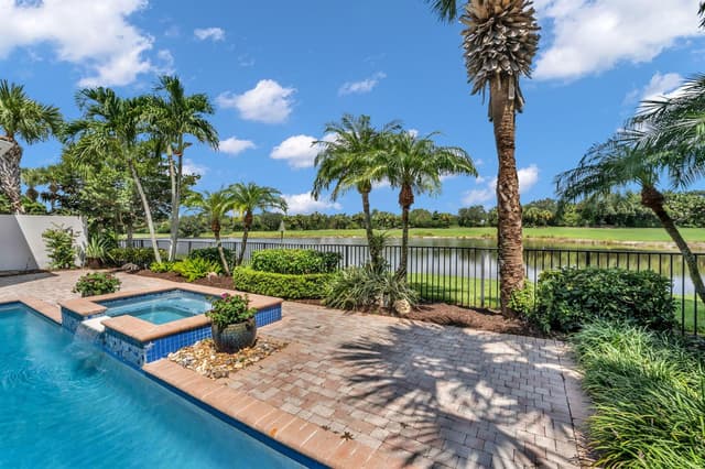 131 Porto Vecchio Way, Palm Beach Gardens FL 33418 - Palm Beach Gardens, FL - Photo 4