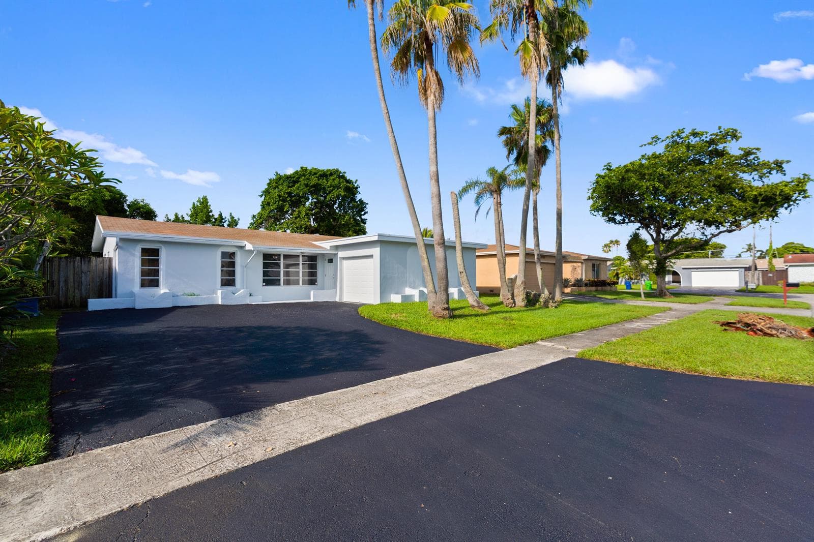 10690 NW 27TH Court, Sunrise FL 33322 - Sunrise, FL - Photo 1