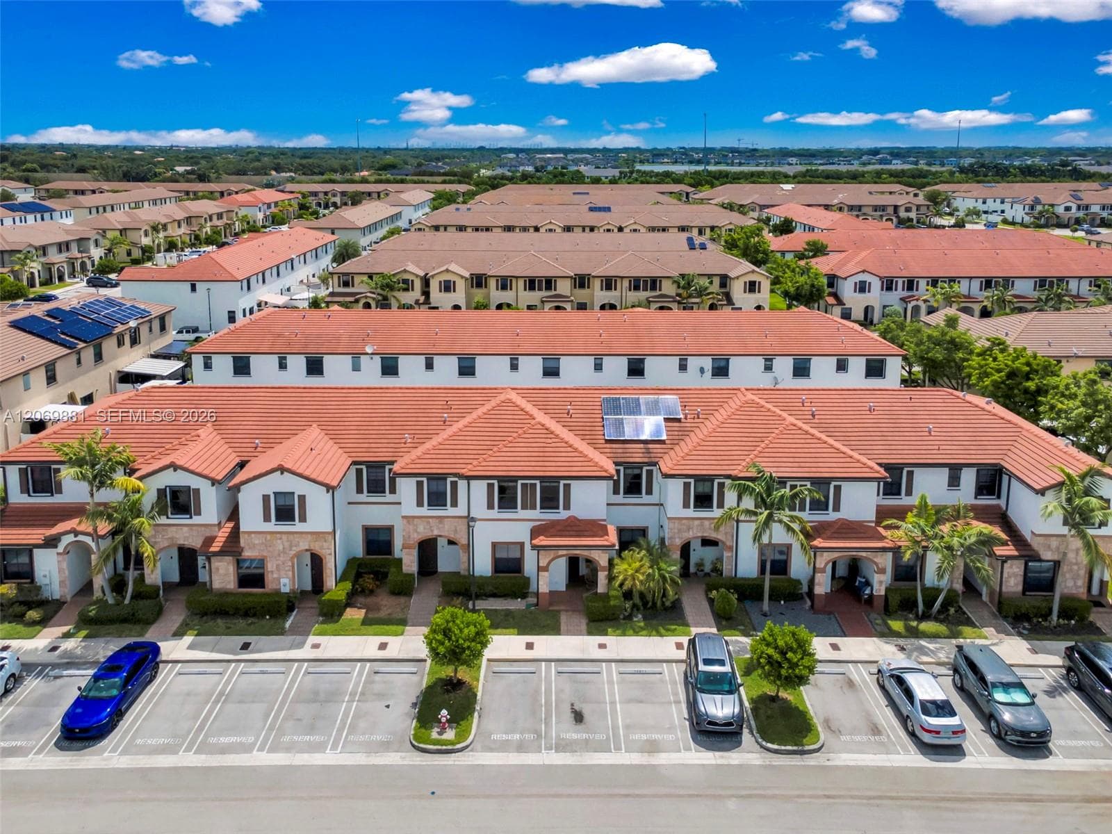 10615 W 34th Ct, Hialeah FL 33018 - Hialeah, FL - Photo 1