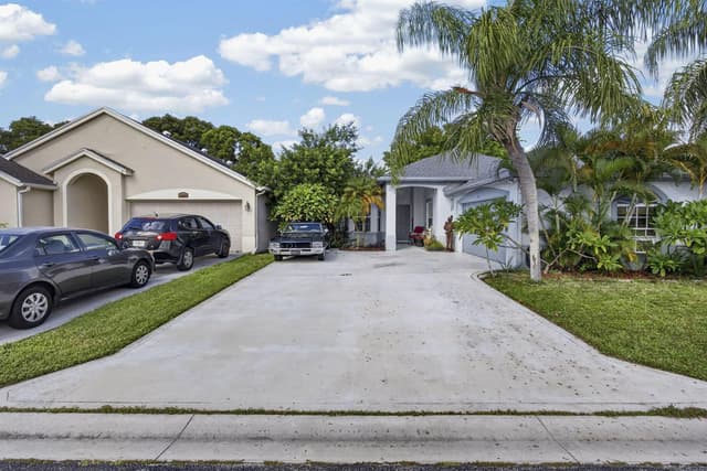 1480 Lake Breeze Drive, Wellington FL 33414 - Wellington, FL - Photo 5