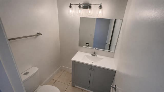 2200 NE 33rd Avenue # 17C, Fort Lauderdale FL 33305 - Fort Lauderdale, FL - Photo 4