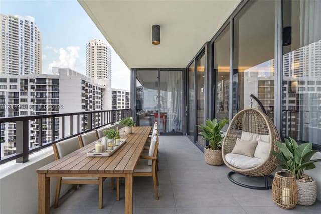 520 Brickell Key Dr # A1421, Miami FL 33131 - Miami, FL - Photo 3