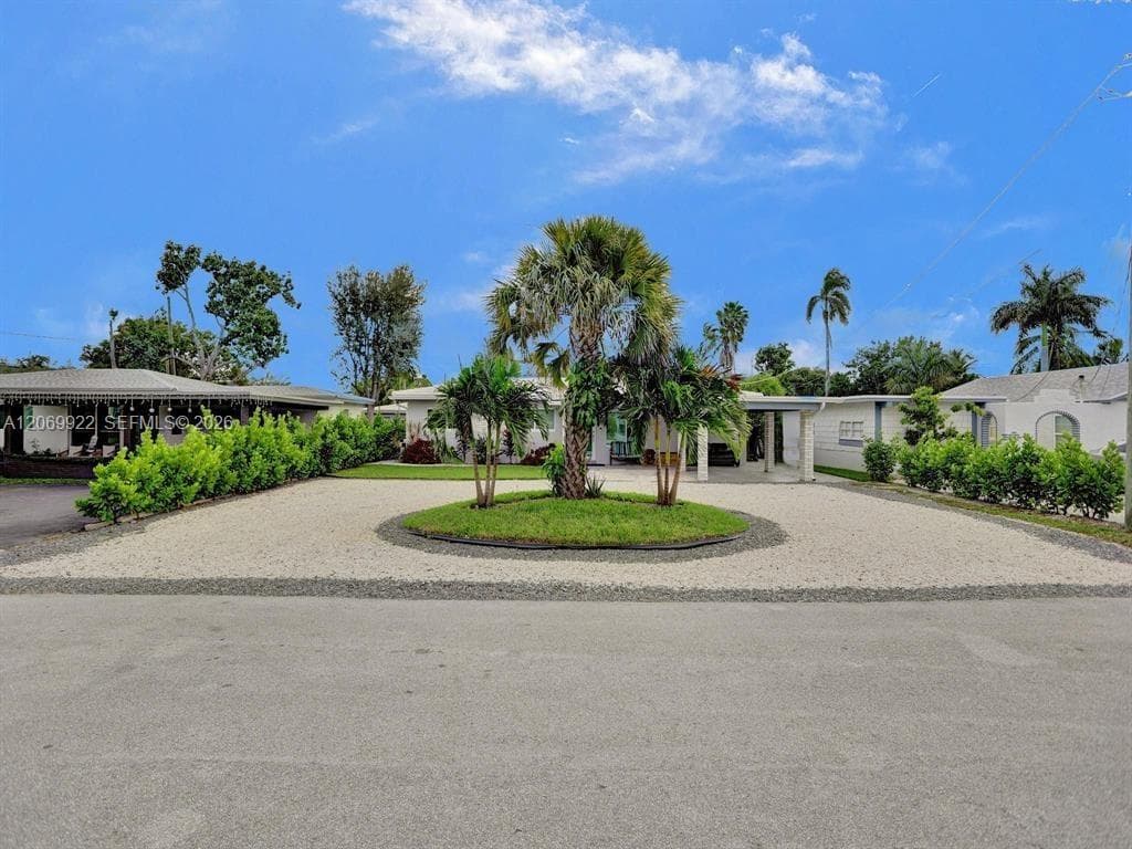 1580 NE 34th St, Oakland Park FL 33334 - Oakland Park, FL - Photo 1