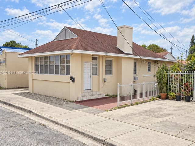 1536 SW 22nd Ave, Miami FL 33145 - Miami, FL - Photo 2