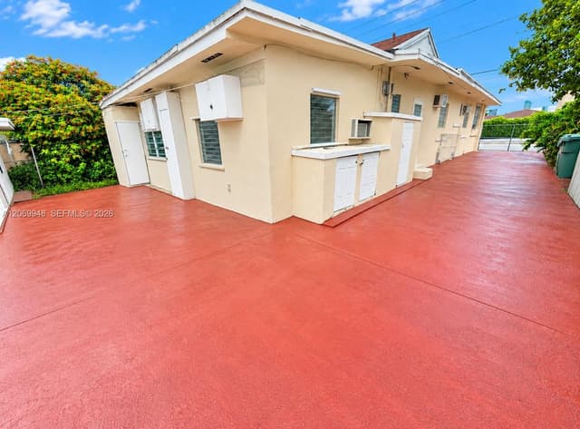 1536 SW 22nd Ave, Miami FL 33145 - Miami, FL - Photo 4