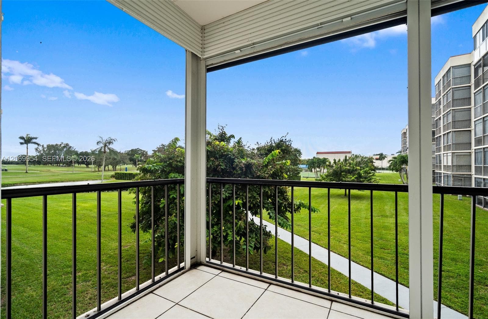 8900 Washington Blvd # 205, Pembroke Pines FL 33025 - Pembroke Pines, FL - Photo 1