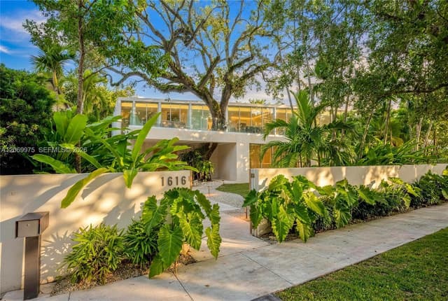 1616 Onaway Dr, Miami FL 33133 - Miami, FL - Photo 5