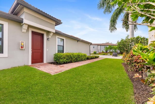 9145 Passiflora Way, Boca Raton FL 33428 - Boca Raton, FL - Photo 3