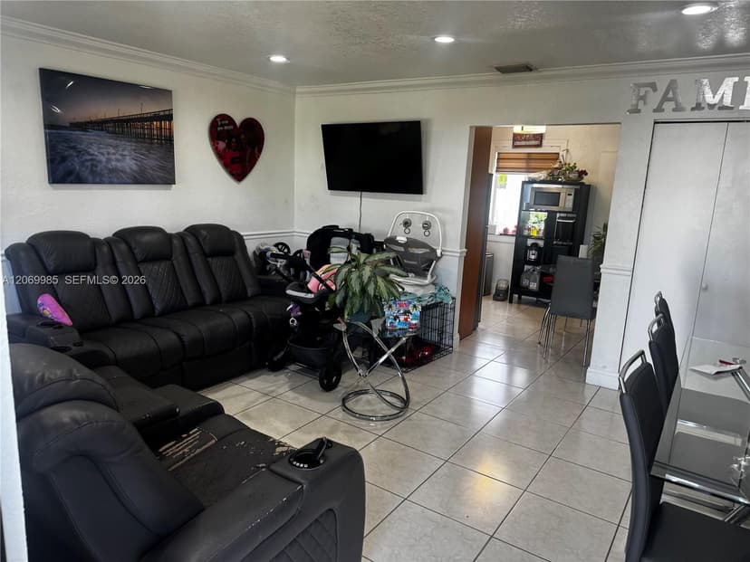 15200 Railroad Dr, Miami Gardens FL 33054