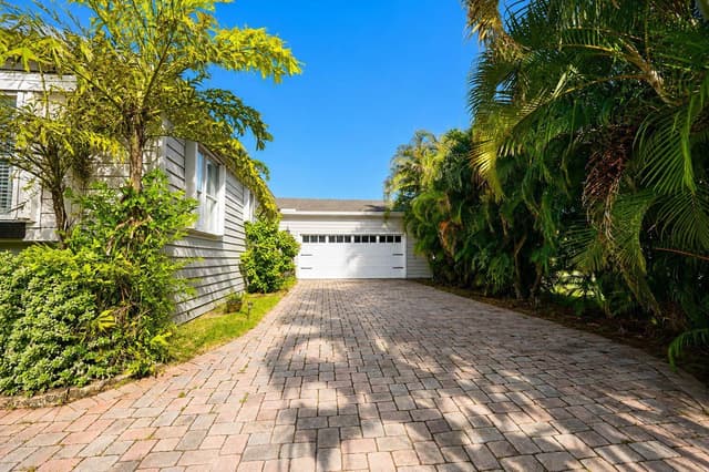 6164 N Ironwood Lane, Atlantis FL 33462 - Atlantis, FL - Photo 3